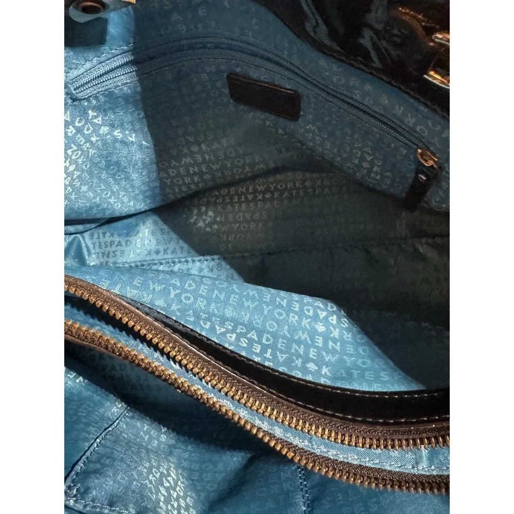 Kate Spade New York Striped Handbag Normal Wear And‎ Tear Makings And Wear